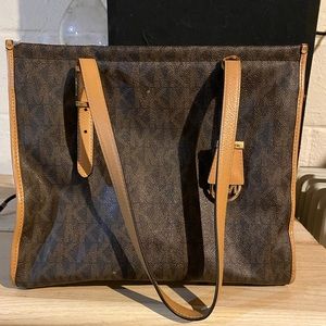Michael Kors tote bag